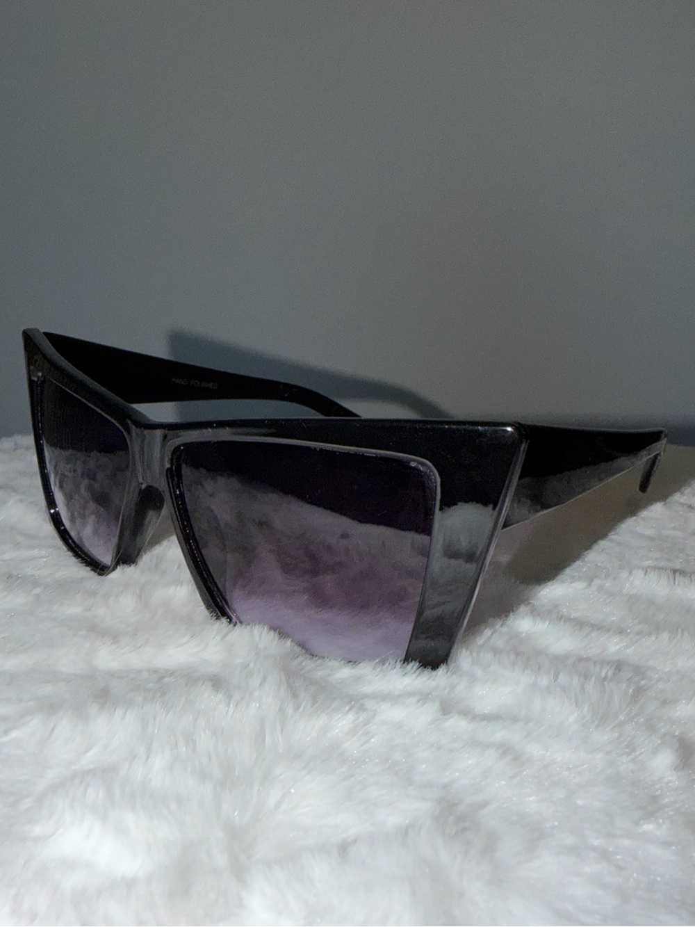 Black Cat-Eye Sunglasses with Gradient Lenses